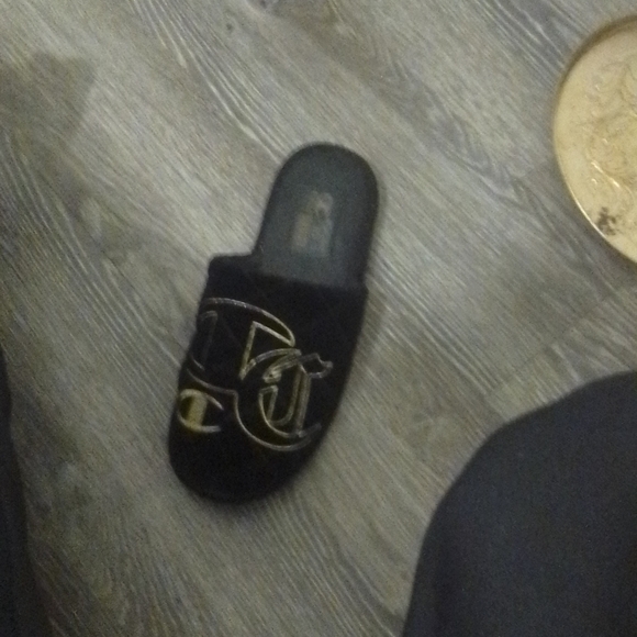 Designer Brand Virgil Off White - Picture 2 of 3